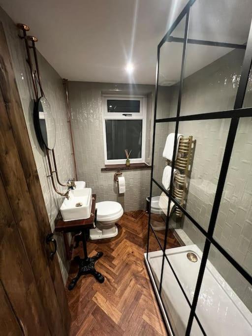 Unique Victorian Stable Conversion Χάλιφαξ Εξωτερικό φωτογραφία